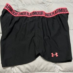 Ladies under armor shorts extra large